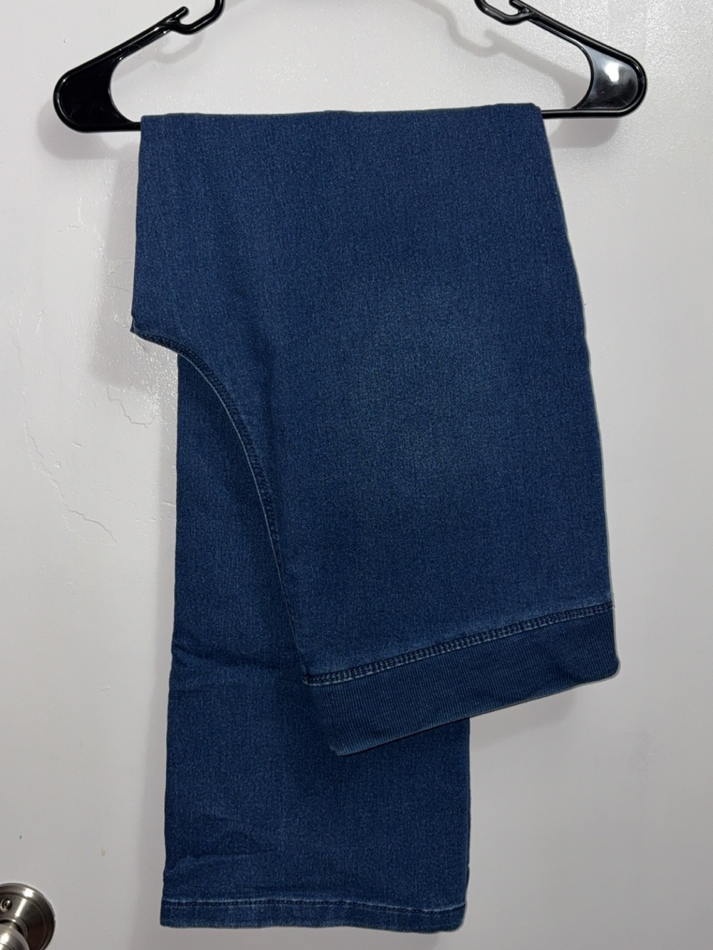 No Boundaries Navy Blue Denim Pants - Picture 2 of 2